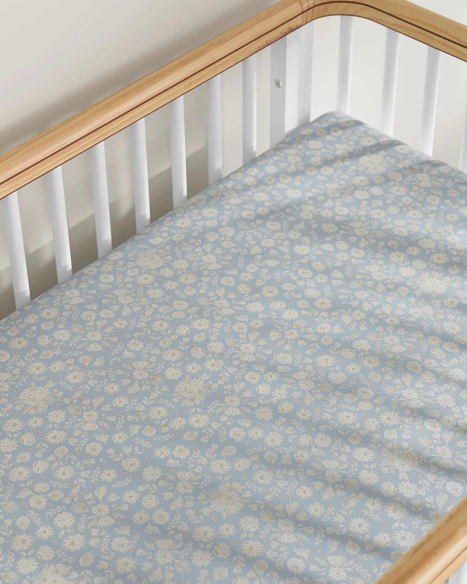 Bloom Crib Sheet Set - Image 2