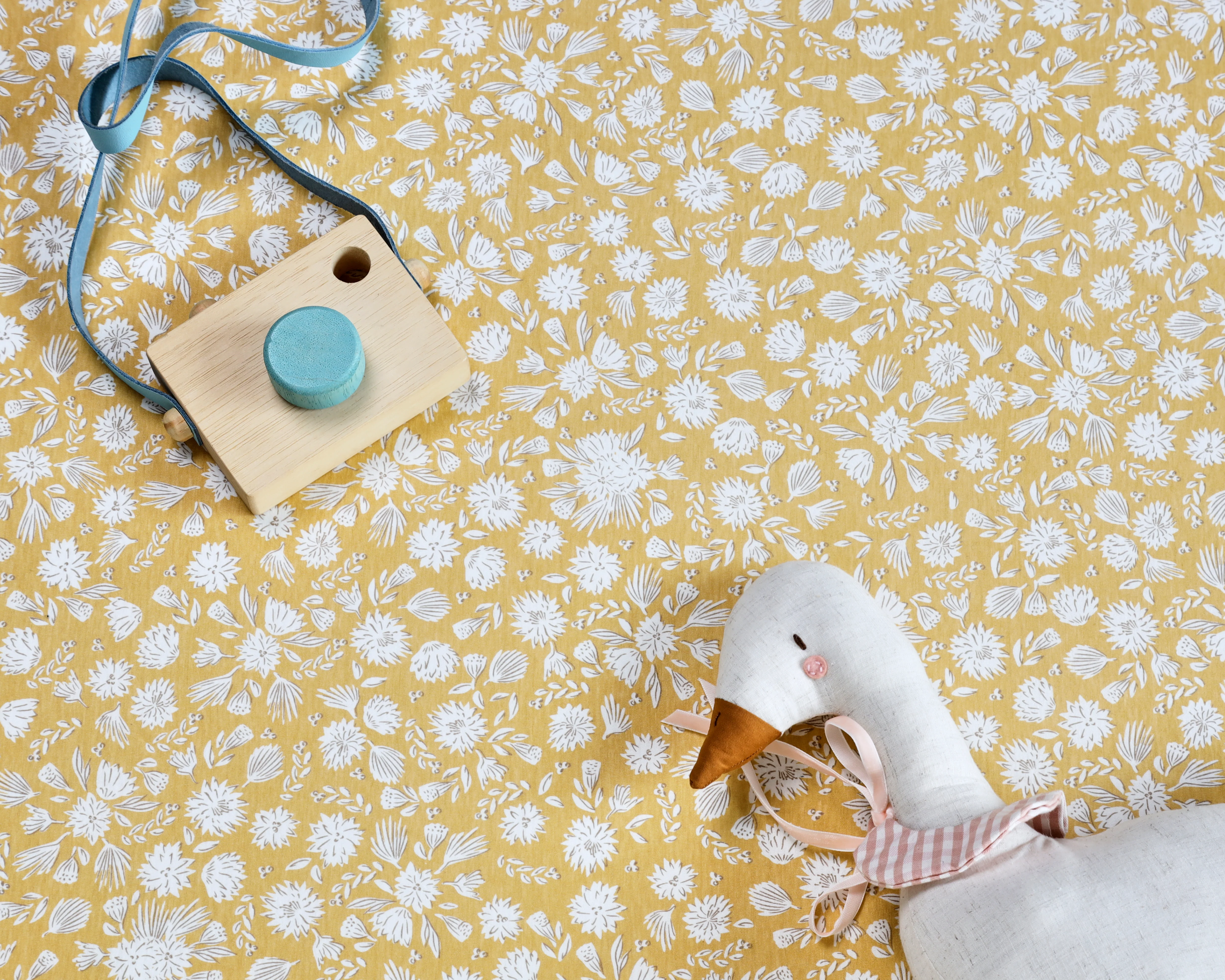 Bloom Crib Sheet Set - Image 7