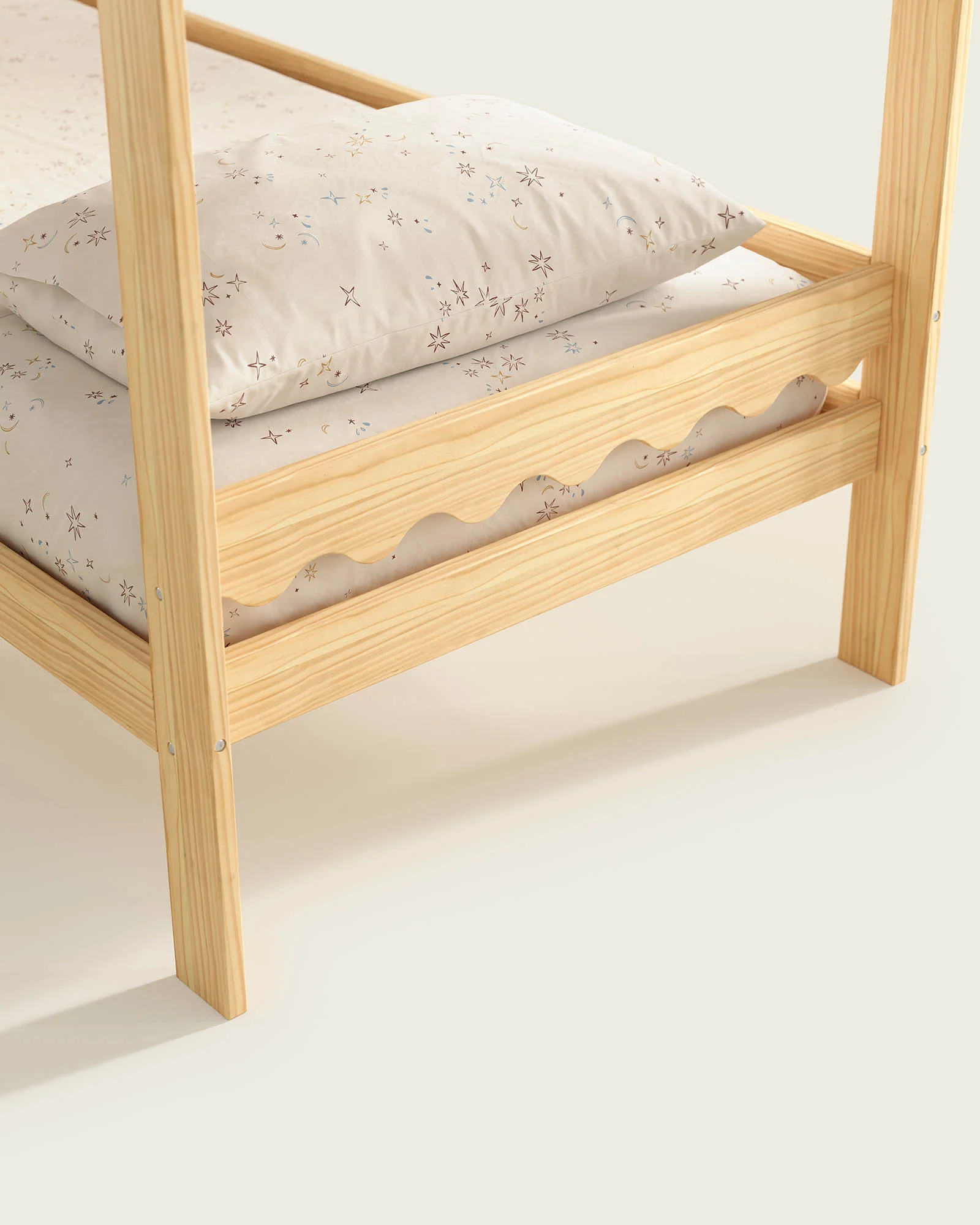 Bungalow Playhouse Kids Bed - Image 9