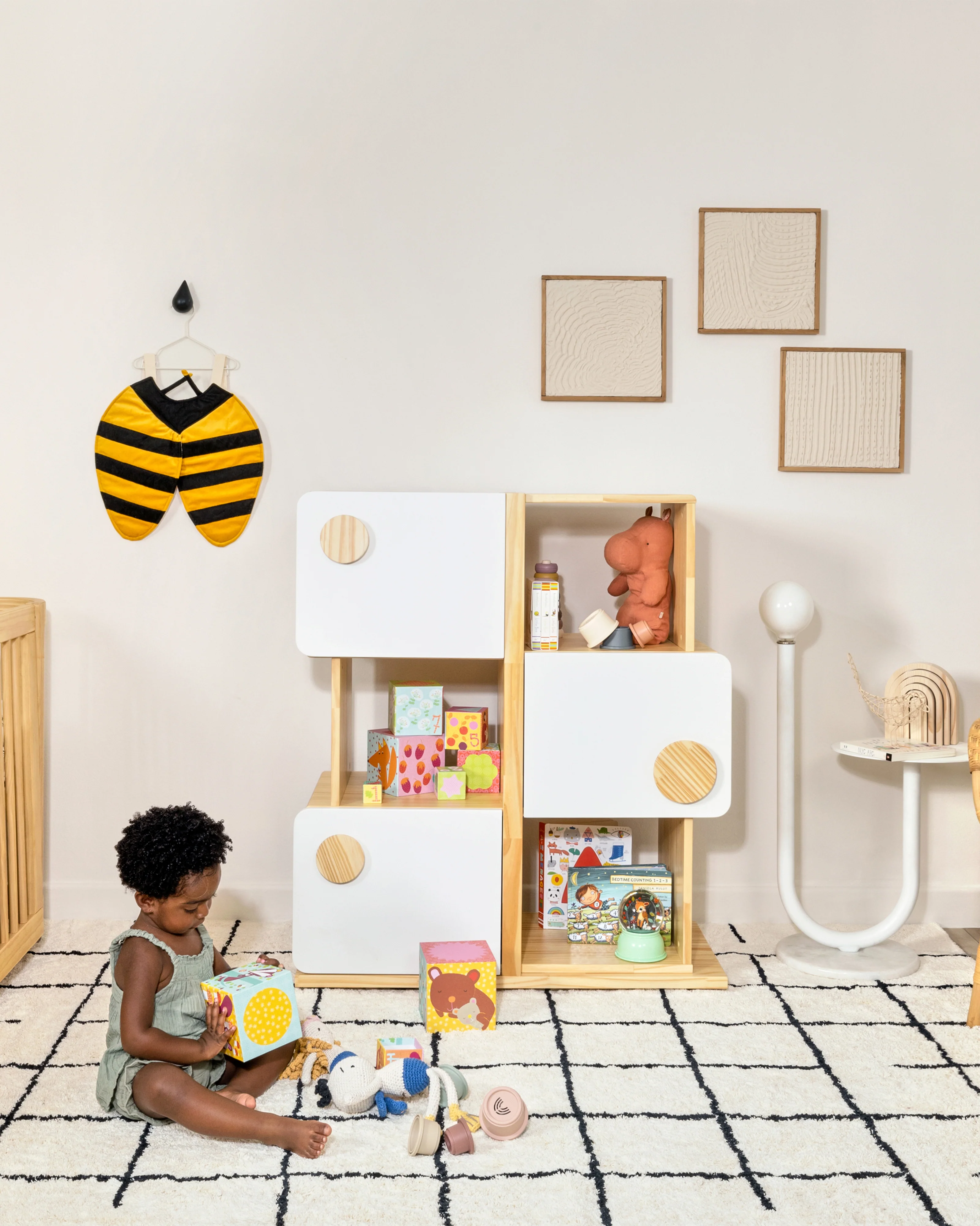 Hide and Seek Shelf - Image 7