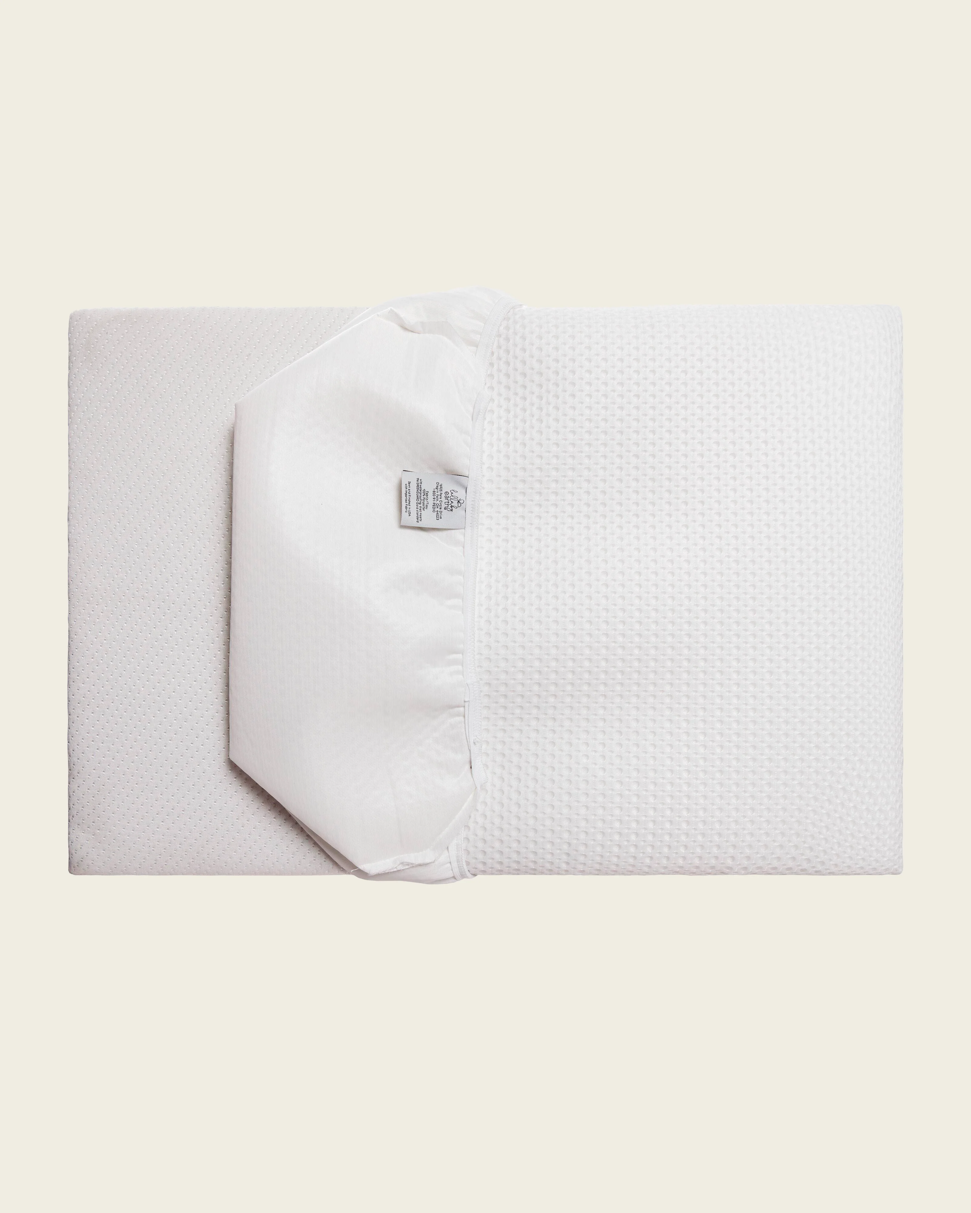 Nestig x Lullaby Earth Breathe Safe Mini Mattress - Image 3