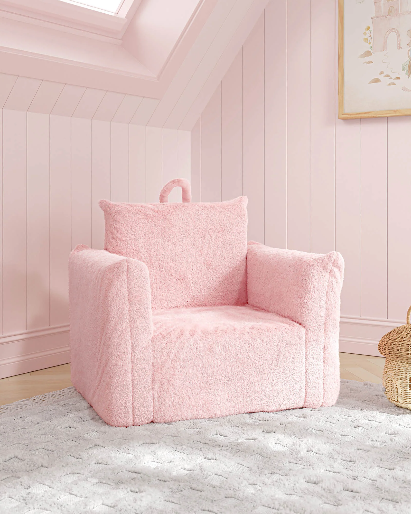 The Hug Mini Chair in Faux Fur - Image 10