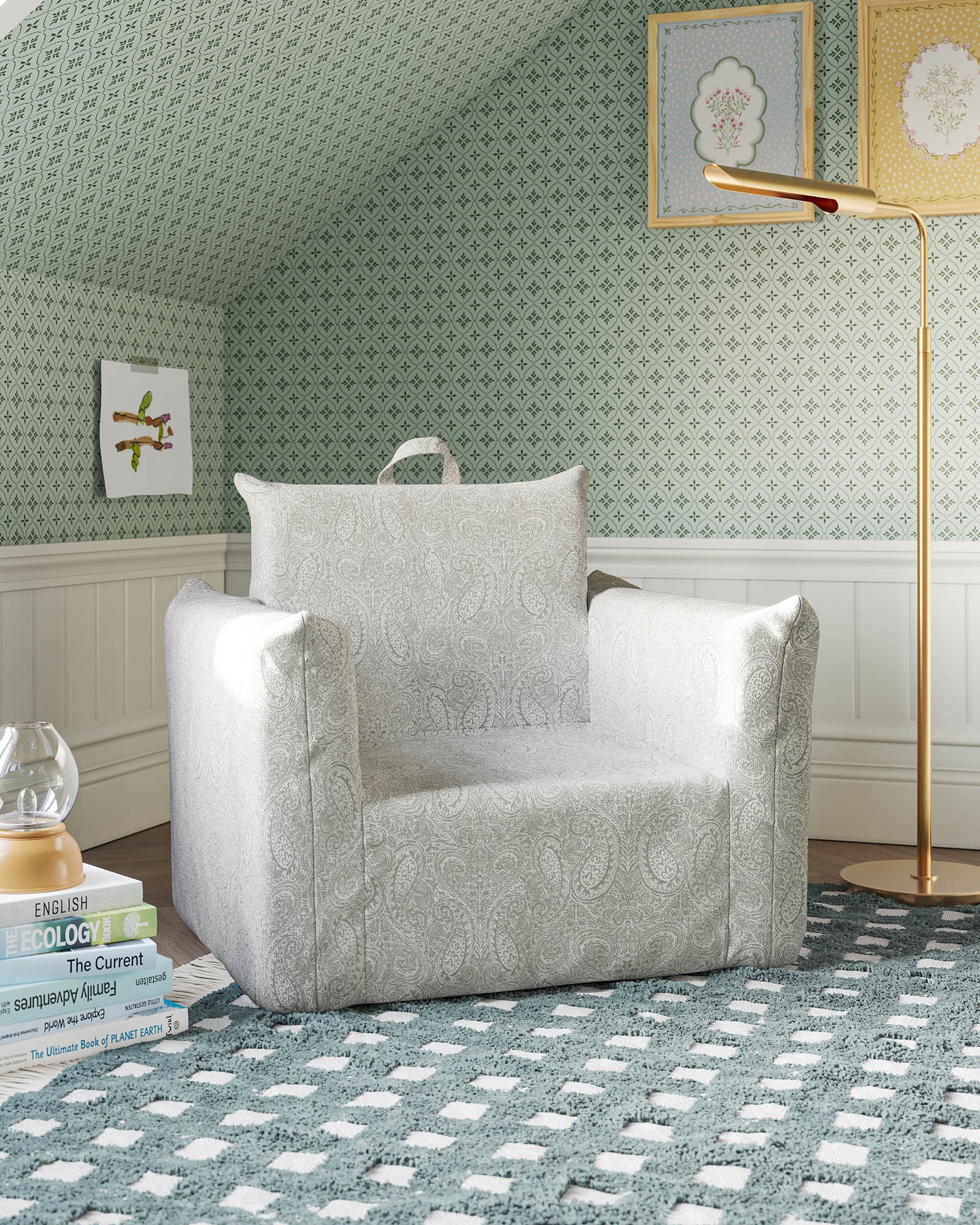 The Hug Mini Chair in Jacquard - Image 4