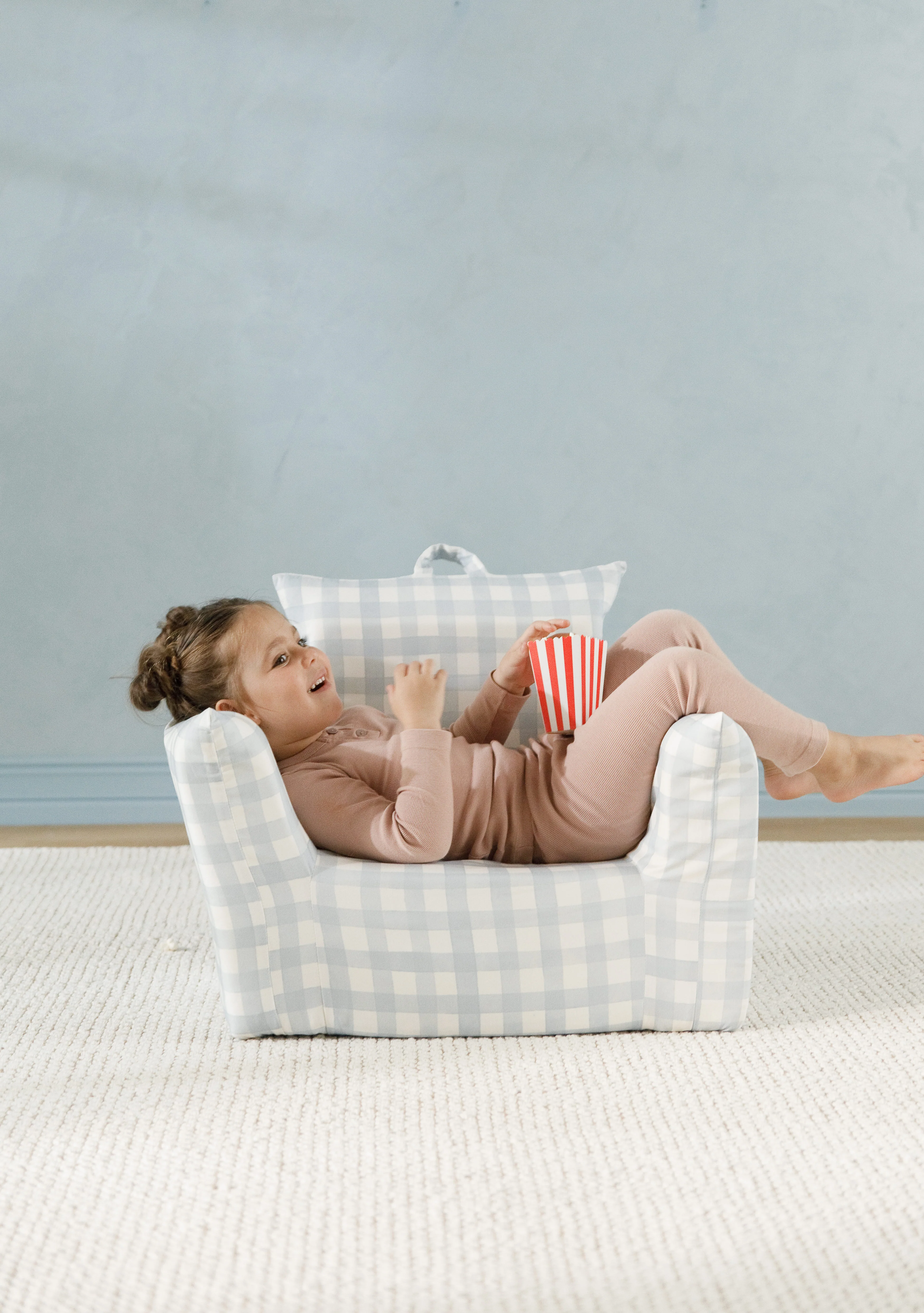 The Hug Mini Chair in Twill - Image 13