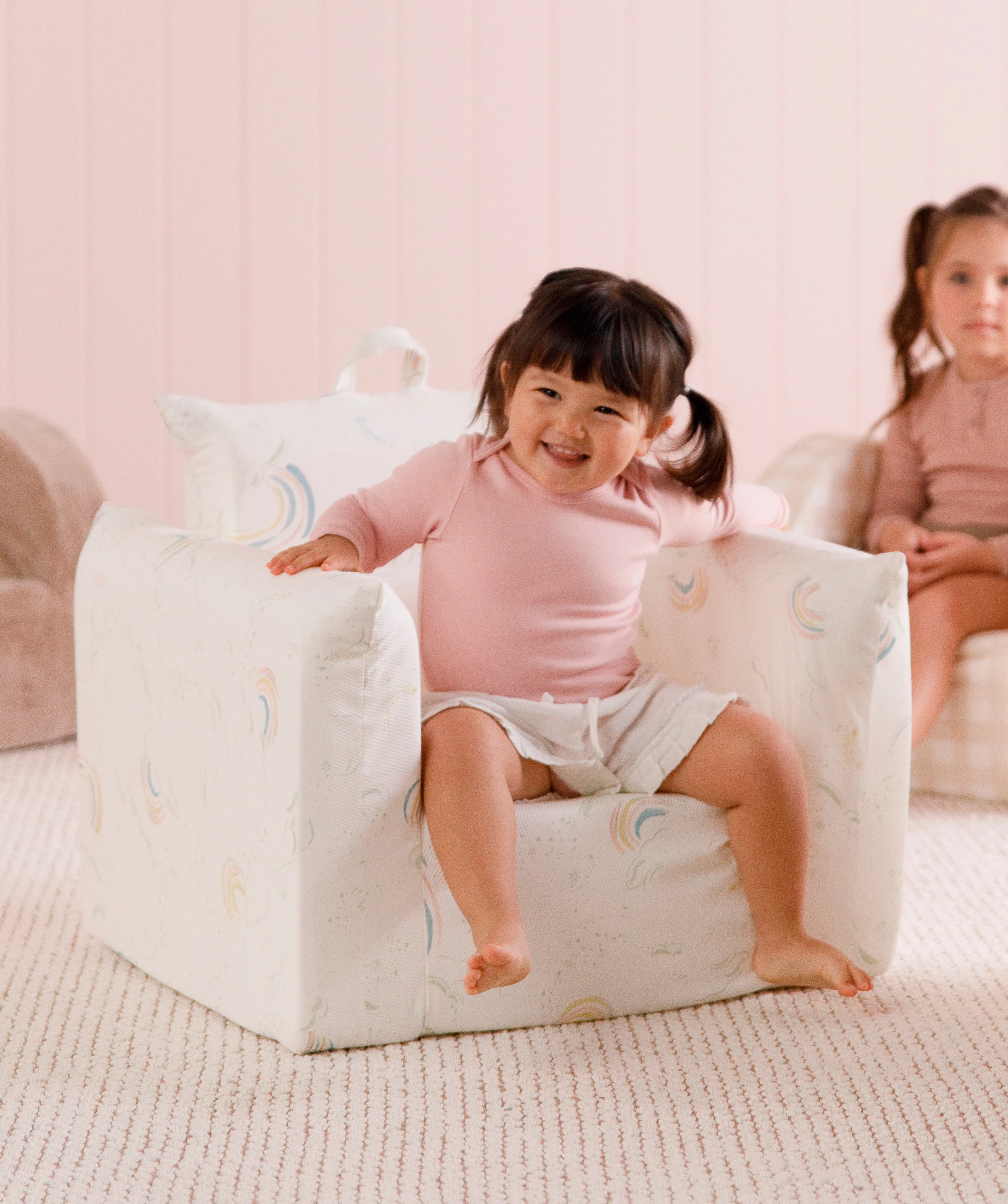 The Hug Mini Chair in Twill - Image 28