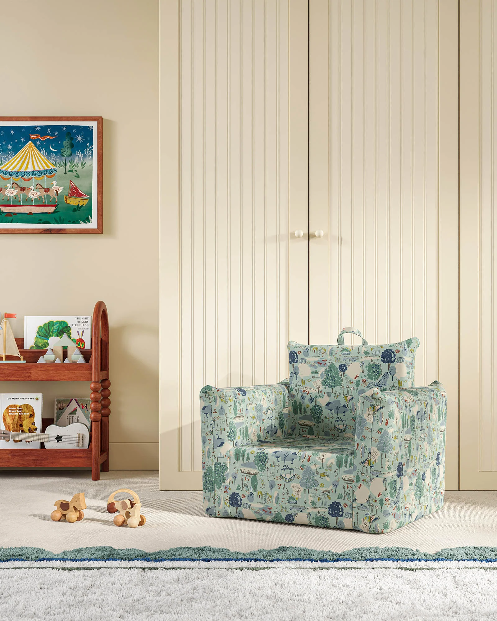 The Hug Mini Chair in Twill - Image 59