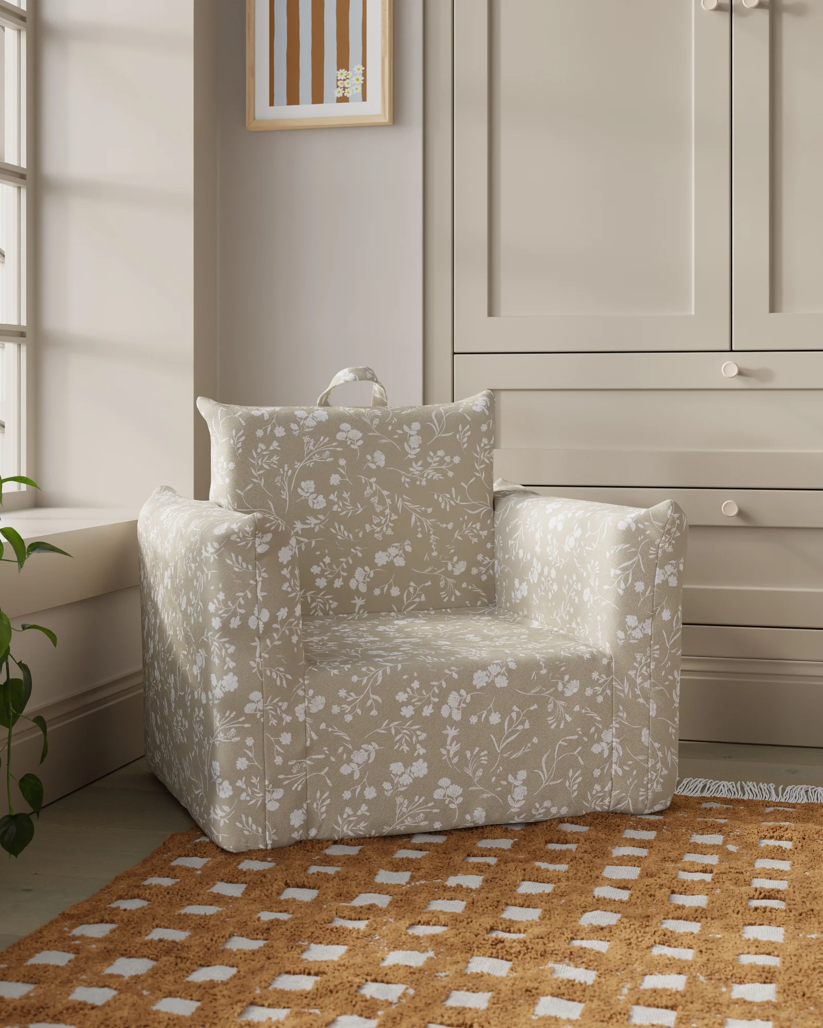 The Hug Mini Chair in Twill - Image 78